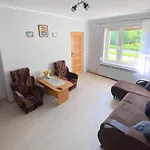 Jasmin Rum i privatbostad Budry