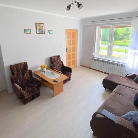 Jasmin Privatunterkunft Budry